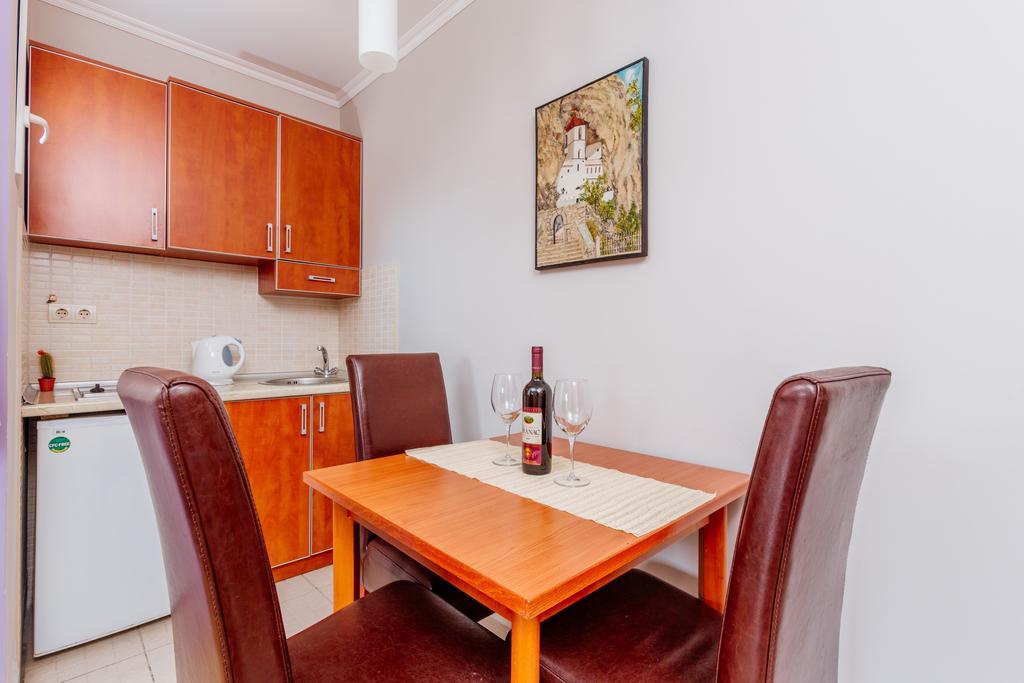 Apartments Perper Τίβατ Εξωτερικό φωτογραφία