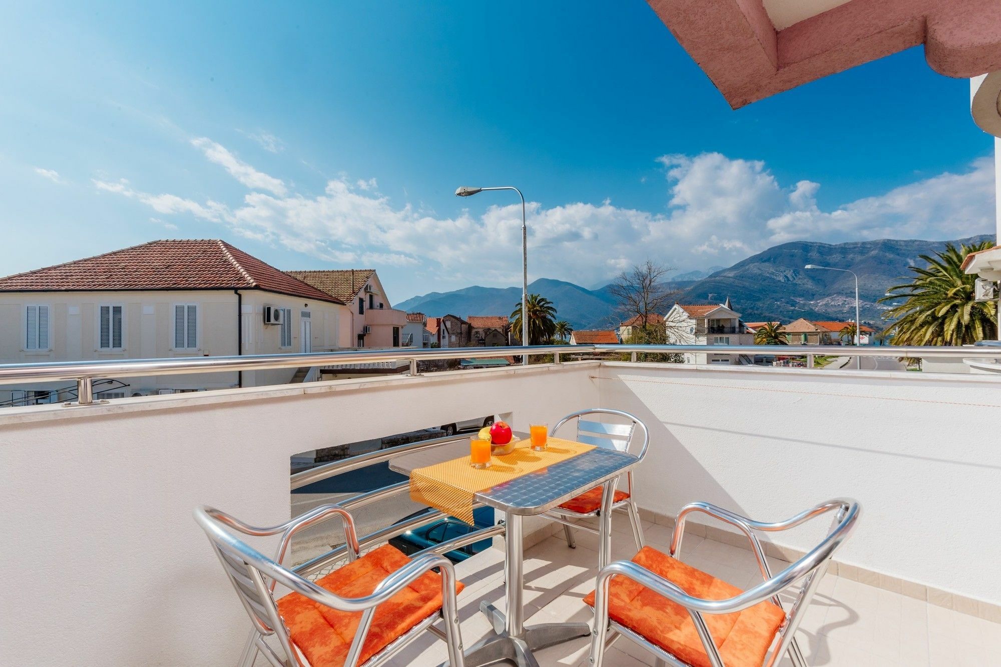 Apartments Perper Τίβατ Εξωτερικό φωτογραφία